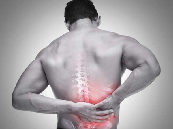 Đau hông bên phải coi chừng mắc những bệnh sau | BvNTP