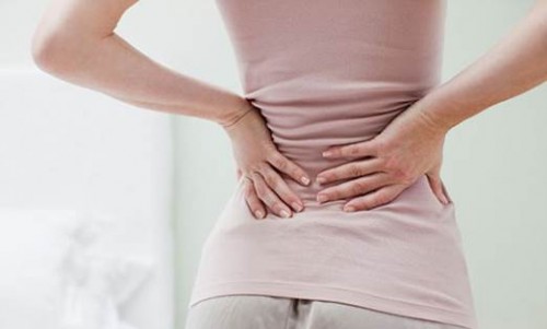 Có nguy hiểm không nếu không xử lý đau lưng sau sinh mổ?
