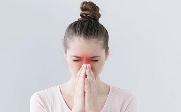 Thuốc xịt điều trị phì đại cuốn mũi được sử dụng như thế nào để giảm tình trạng sưng, viêm?
