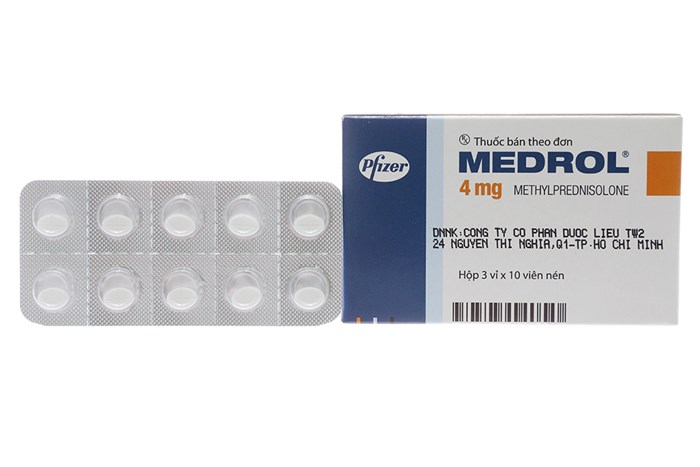 Thuốc Medrol có thể gây ra một số tác dụng phụ, bao gồm tăng cân, suy dinh dưỡng, tăng nguy cơ bị nhiễm trùng và tăng huyết áp. 
