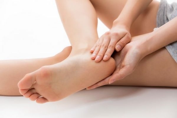 Chăm sóc da vùng gót chân | BvNTP