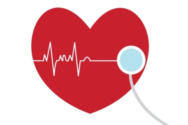 Có phương pháp nào để kiểm tra và chẩn đoán tim đập nhanh và mạnh?
