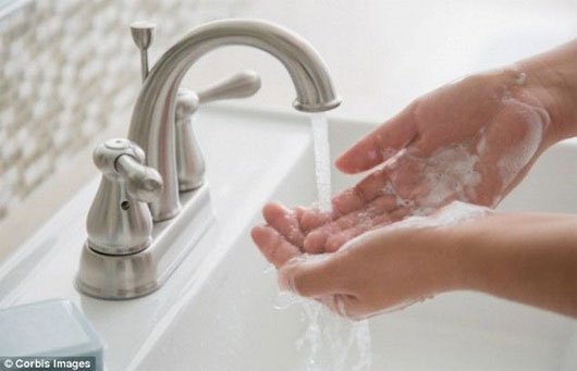 rửa sạch tay giúp ngăn ngừa các bệnh truyền nhiễm